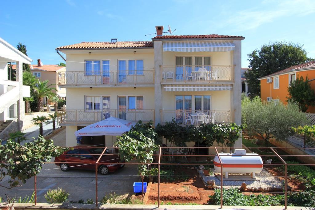 Apartments Orlic Medulin Exterior photo